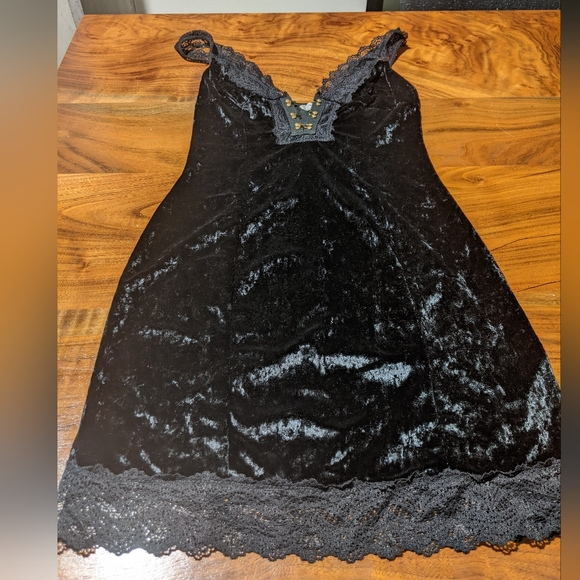 Free People Intimately - Wait For It Velvet Bodycon Mini Dress | Black | XS - Picture 4 of 9